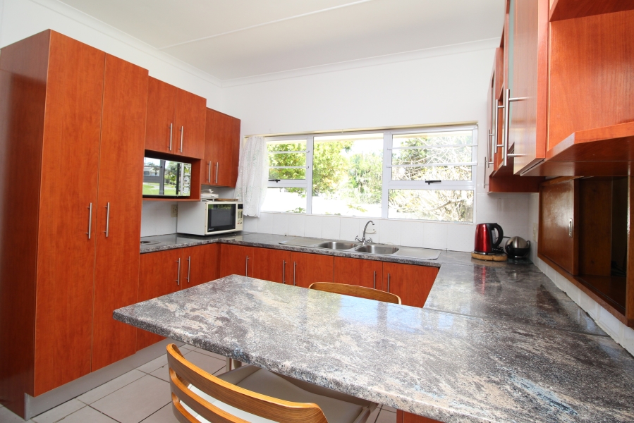 3 Bedroom Property for Sale in Beacon Bay Eastern Cape